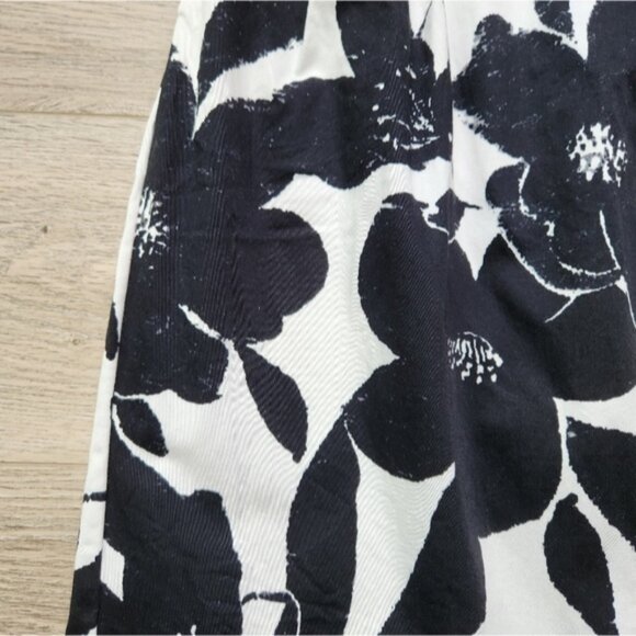 Express Design Studio Floral Dress Womens 0 Black and White Strapless Summer - Picture 5 of 13